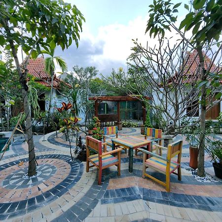 The Satu Stay Kayen Kejayan Bagian luar foto